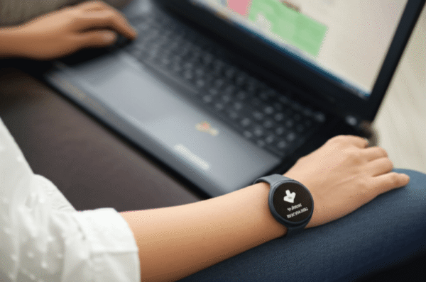 10 Reasons Medical Alerts Are Essential For Digital Nomads